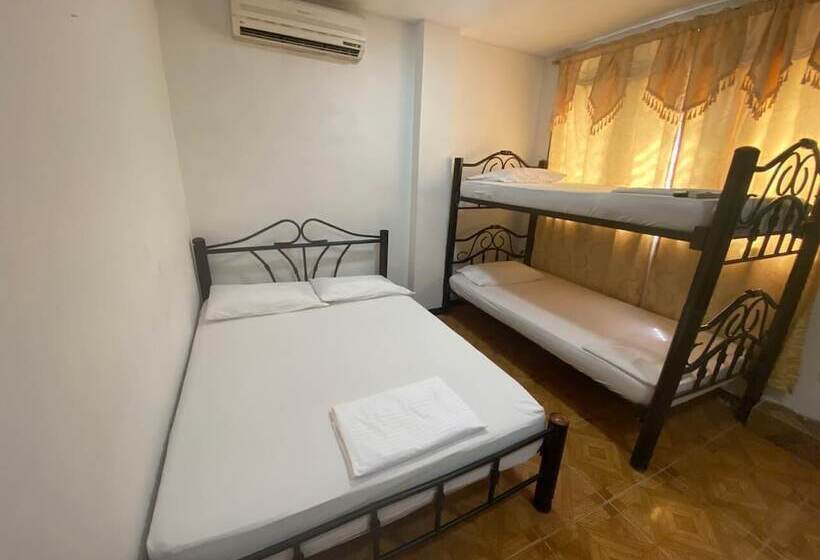 4인용 스탠다드 룸, Hostal El Exito