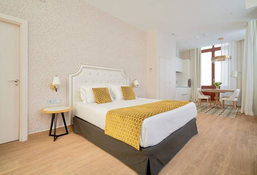 Студия Стандарт, Tandem Soho Suites