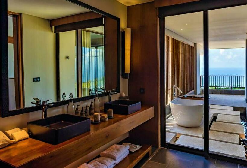 Люкс Вид на Море, Six Senses Uluwatu