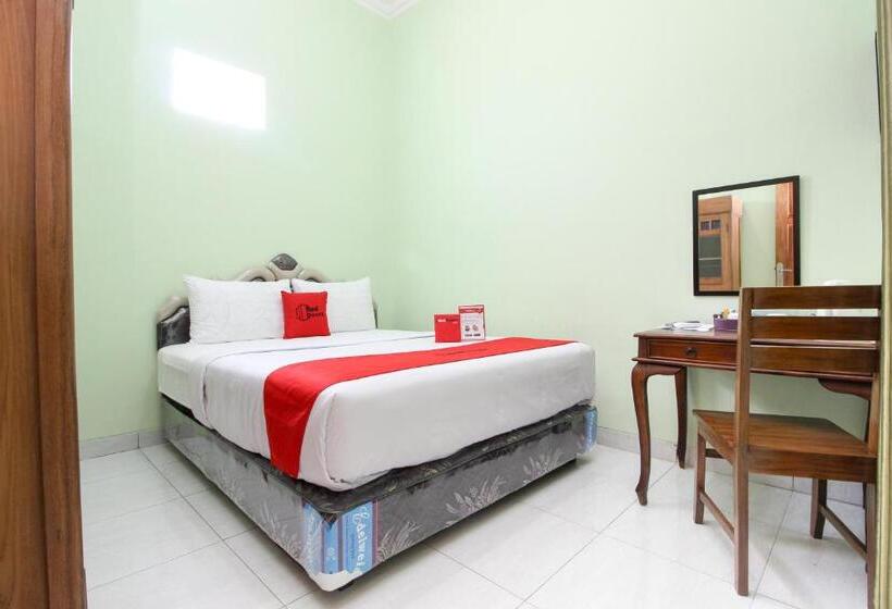 Номер Economy, Reddoorz Plus Near Taman Sari