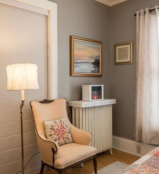 Quarto Estandar com Hidromassagem, Ringling House Bed & Breakfast