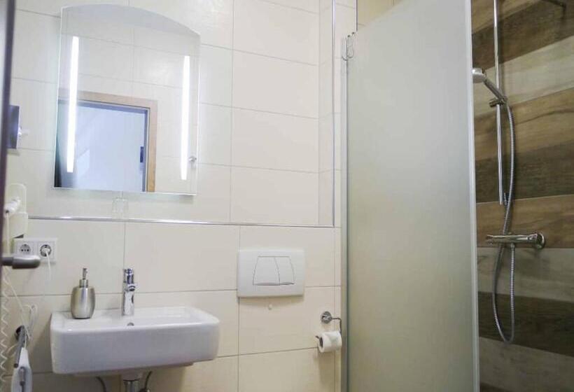 Номер Стандарт Индивидуальный, Da`sporrer Hotel & Wirtshaus