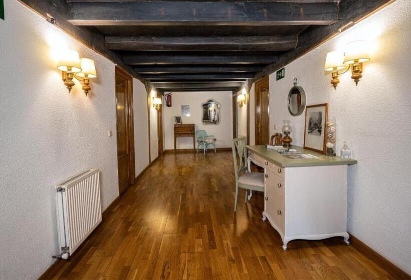 Номер Стандарт Индивидуальный, Hostal Etxeberri