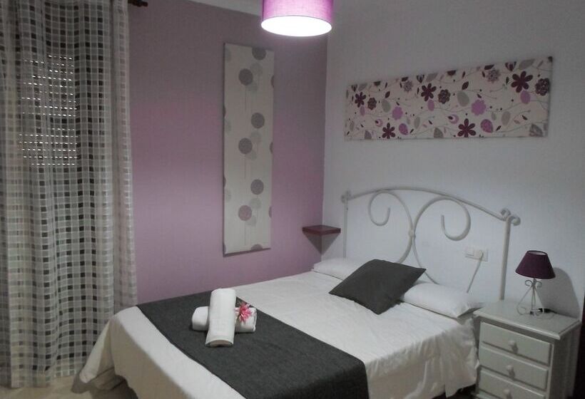 اتاق استاندارد, Hostel Conil