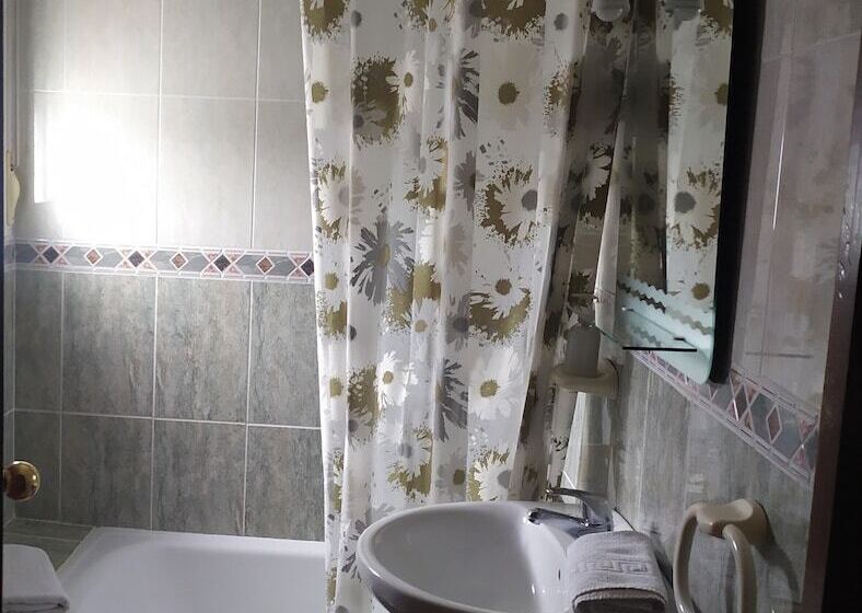 スタンダードルーム, Hostal Andalucia De Arcos