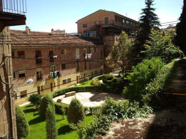 四人标准间, Hostal Residencia Taray