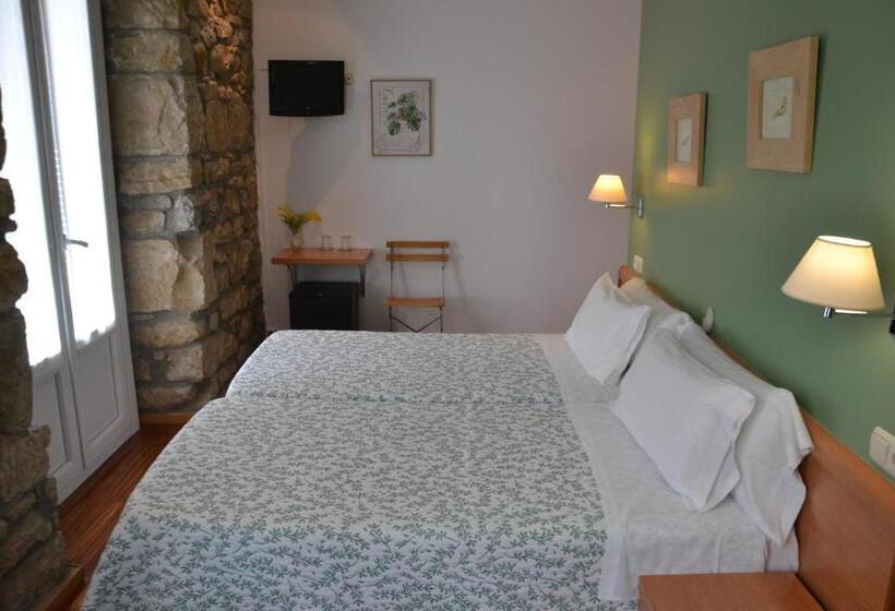 Quarto Estandar, Pensión Nuevas Artes