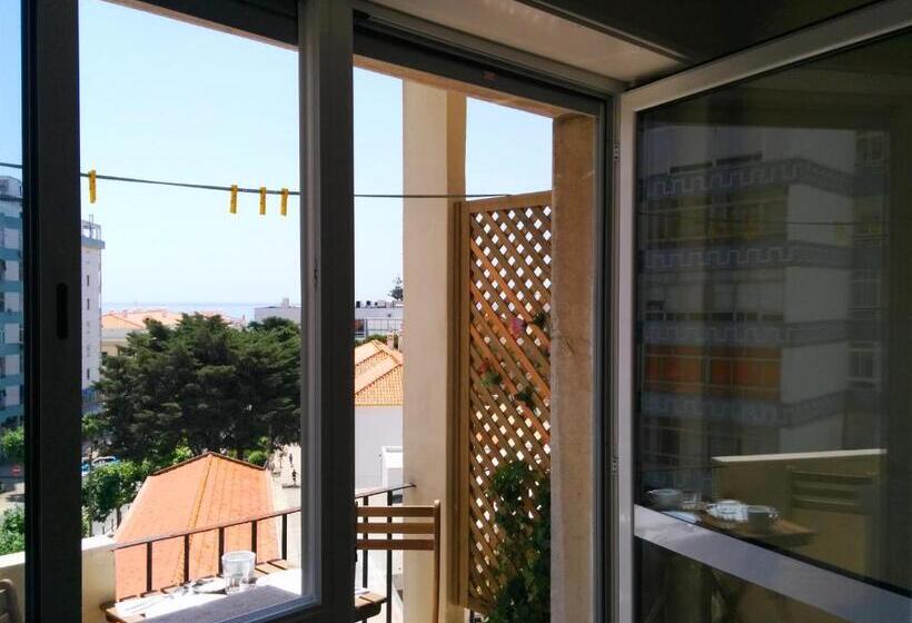 اتاق استاندارد با سرویس بهداشتی مشترک, As Mimosas