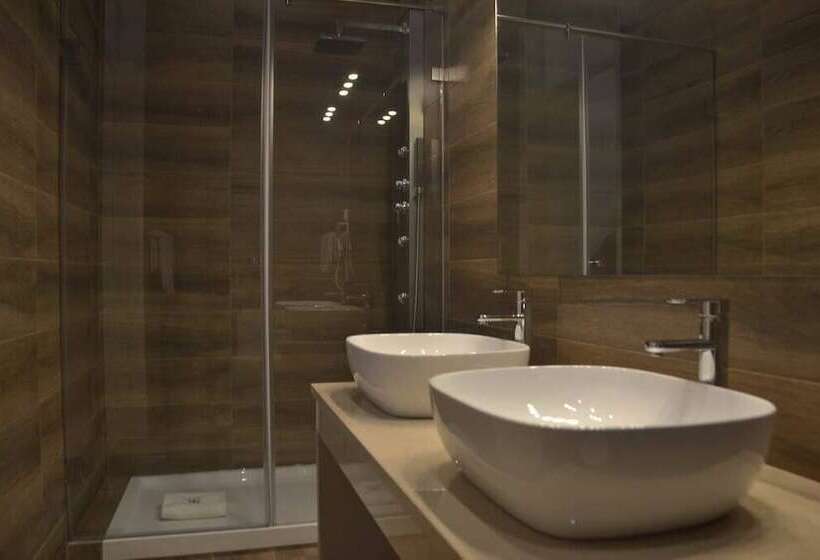 Люкс, Villa Rio Guest House Suites