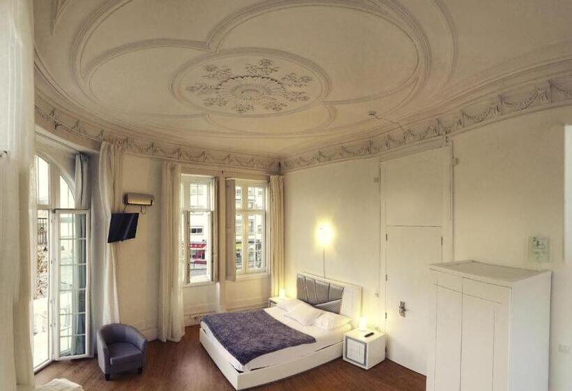سوئیت با بالکن, Guesthouse Tricana De Aveiro
