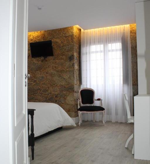 Люкс Вид на Реку, Top Otel