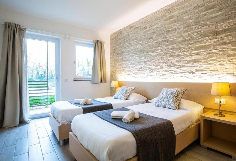 标准间带游泳池, Agriturismo Dolce Luna