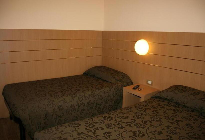 اتاق استاندارد, Albergo Nardini