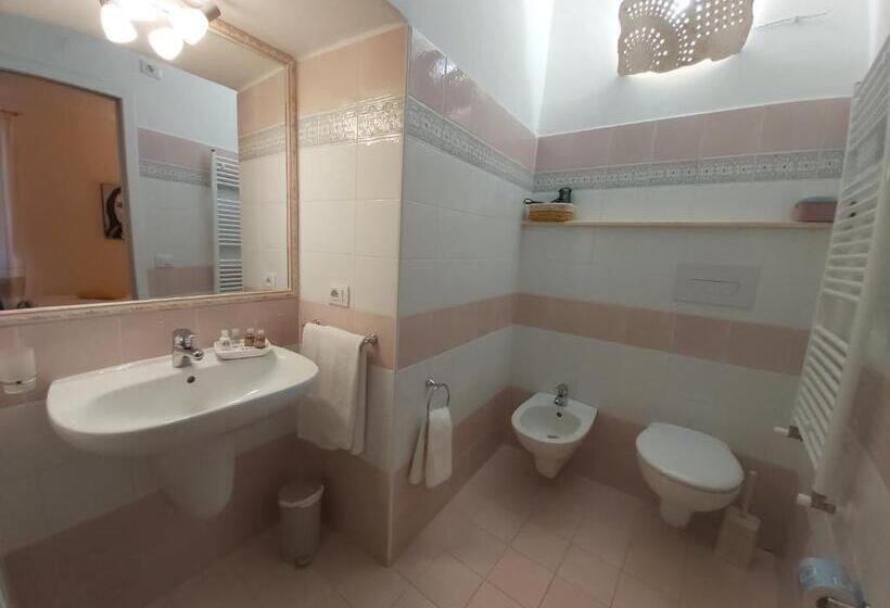 اتاق لوکس, Al Vecchio Corso B&b