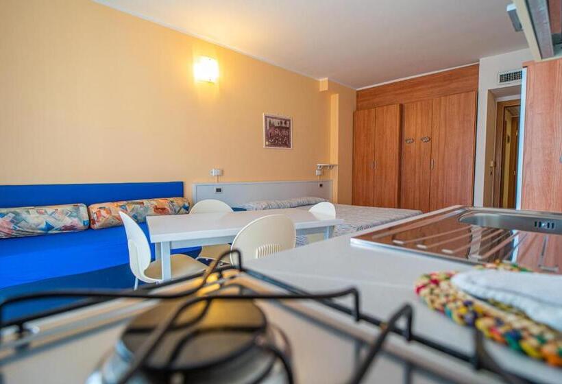 Студия Стандарт Вид на Море, Residence Villa Gloria