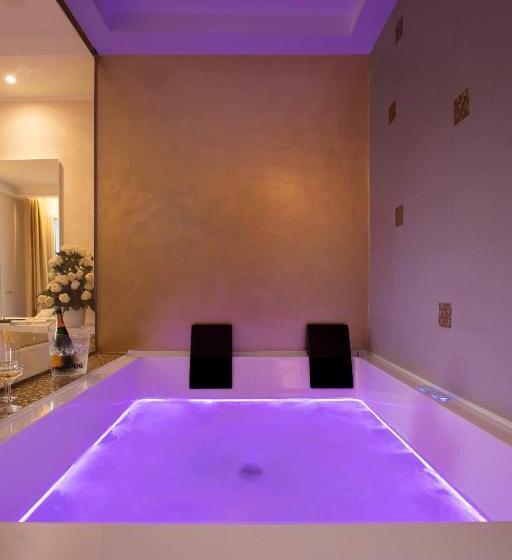 דירת פנטהאוז 1 חדרי שינה, White Suite & Apartments