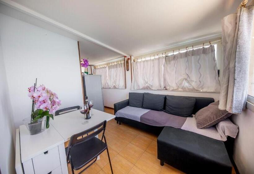 Апартаменты 1 Спальня Вид на Море, Blue Coral Apartment