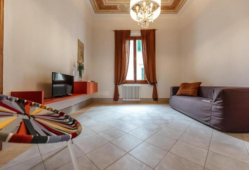带2个卧室的公寓, Residenza Cavour