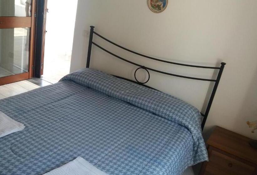 Apartamento 1 Dormitório com Terraço, Case La Pergola