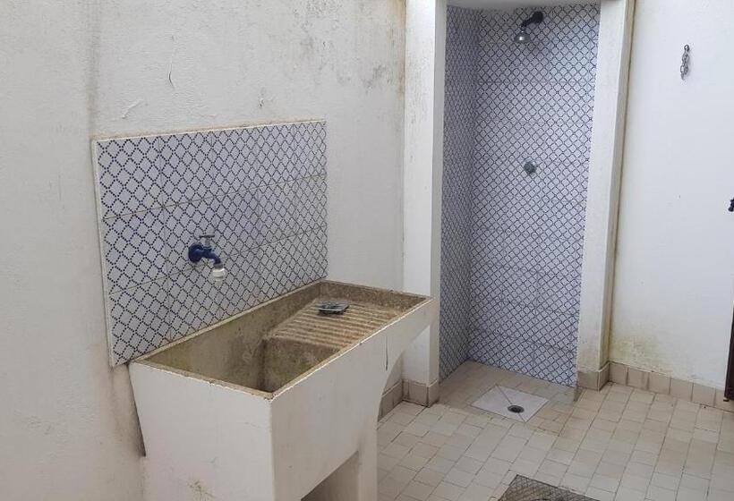Quarto Familiar, Case La Pergola