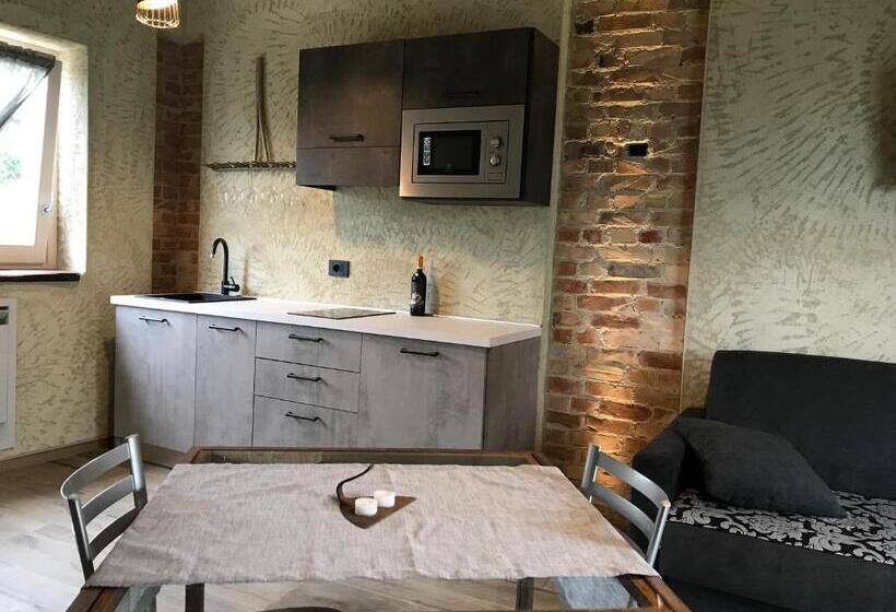 Студия Стандарт, Villa Laura