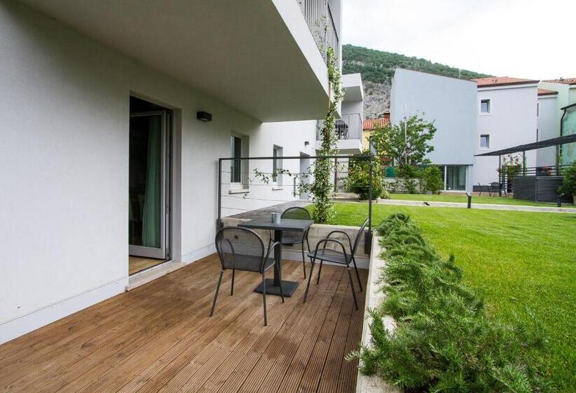 내측 침실 1개 아파트, Residence Bleu
