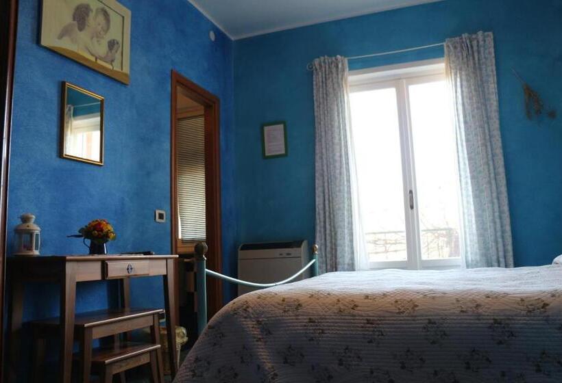 スタンダードルーム, La Casa Rosa