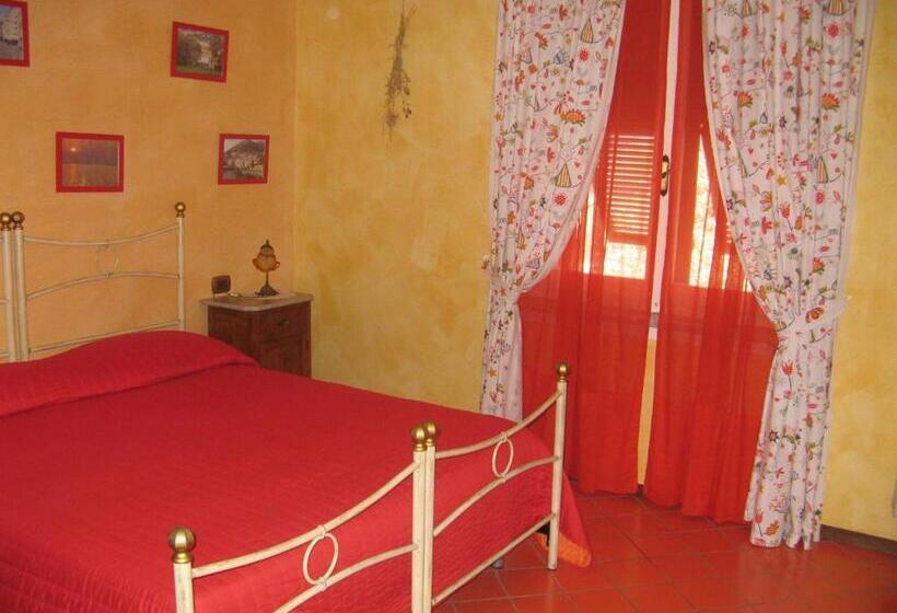 スタンダードトリプルルーム, La Casa Rosa