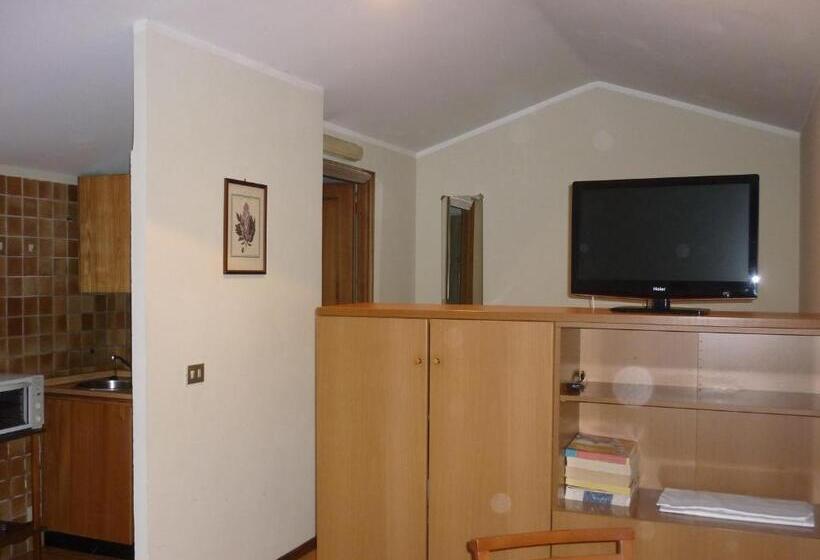 استودیو استاندارد با تراس, Eur Nir Residence