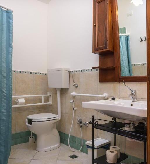 带1个卧室的带阳台的公寓, Guest House Agriturismo I Conti