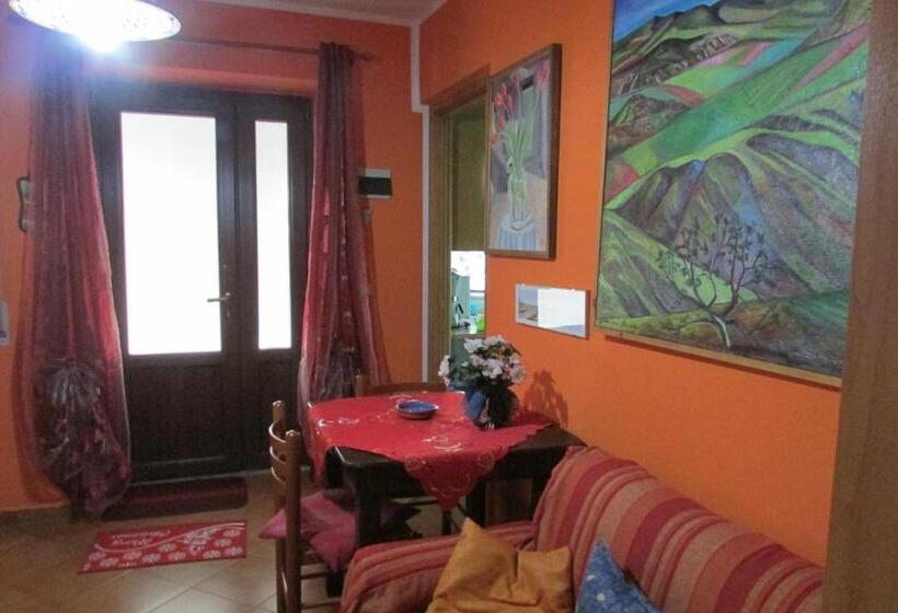 آپارتمان 1 خوابه با تراس, Agriturismo Capuano