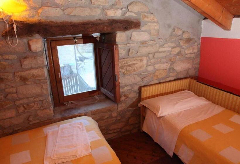Семейный Номер, Agriturismo Gallo