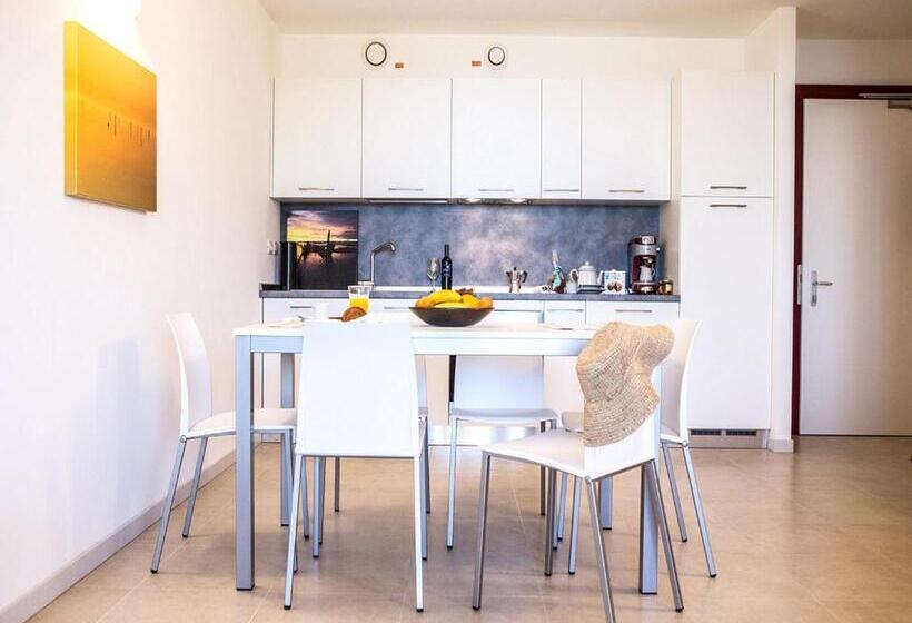 آپارتمان 1 خوابه با بالکن, Residence Al Bosco