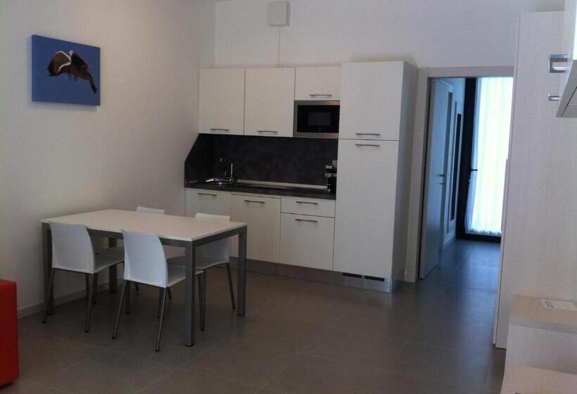 استودیوی استاندارد, Residence Al Bosco