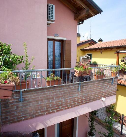 1 Bedroom Penthouse Apartment, Locazioni Turistiche By Max
