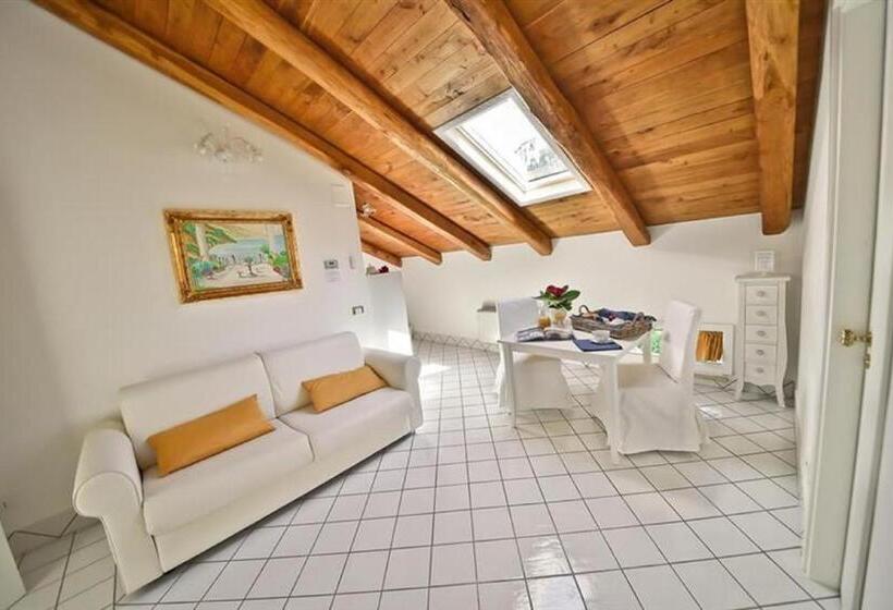 Четырехместный Номер Стандарт, Palazzo Dogana Resort