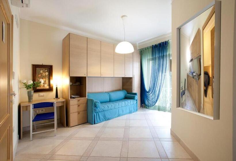 带1个卧室的公寓, Posidonia Residence
