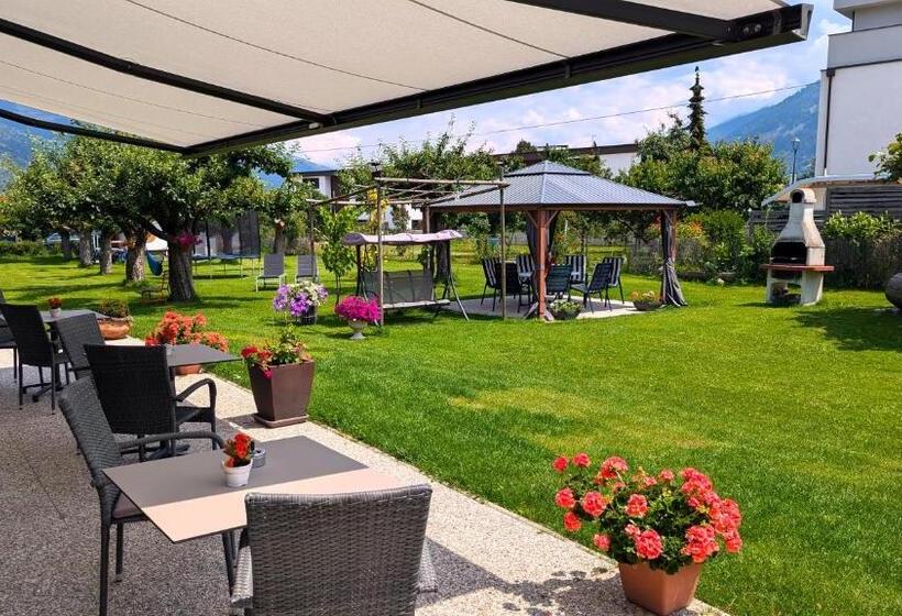 Апартаменты 1 Спальня с Видом, Residence Ortlerhof