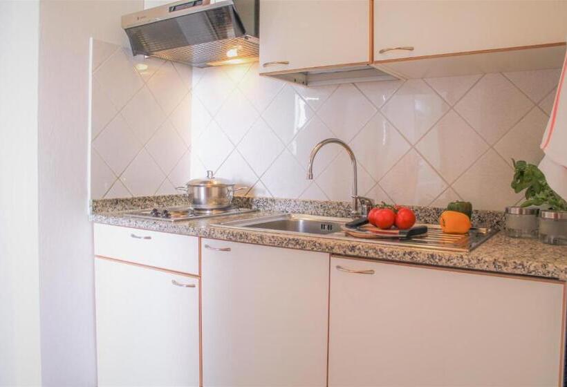 Апартаменты 1 Спальня Вид на Море, Residence Sabrina