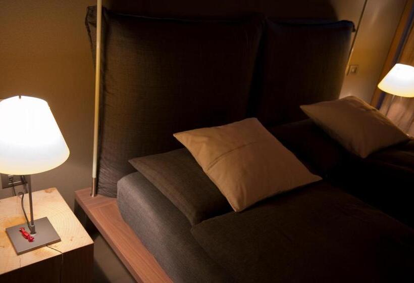 جناح جونيور, Vivere Suites & Rooms
