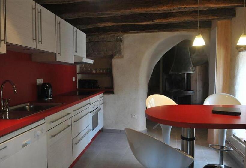 Дом 4 Спальни, Le Pailler Chambres D Hôtes Restaurant Gîte Piscine & Spa