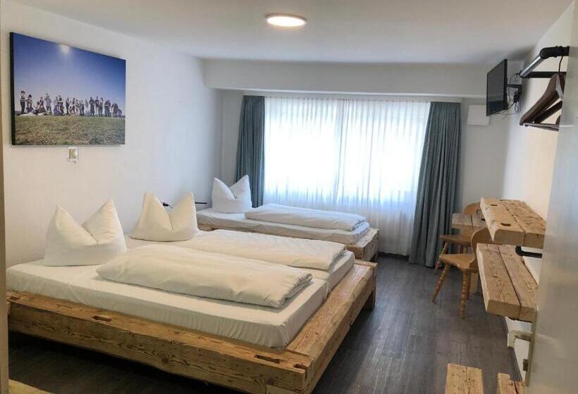 Трехместный Номер Стандарт Совместная Ванная, Landgasthof Kreuz