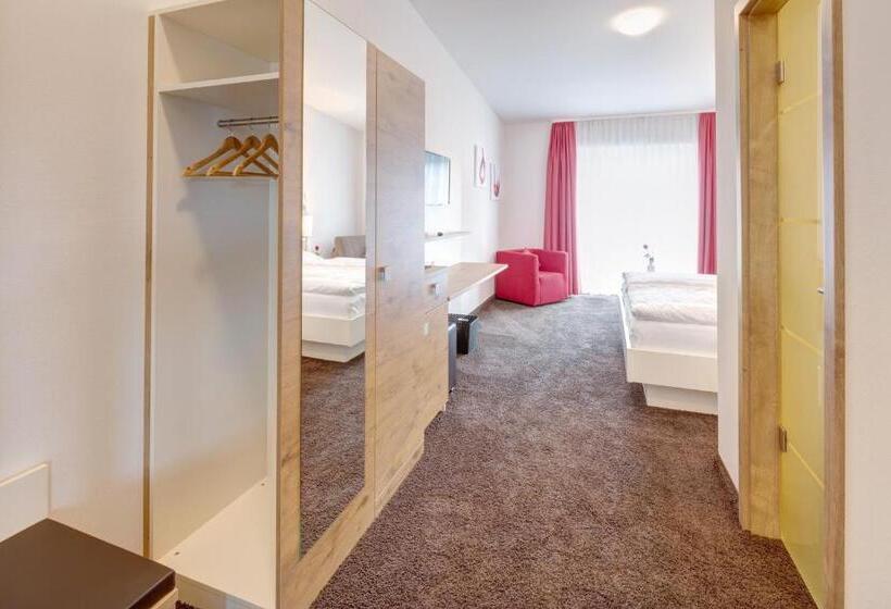 标准间, Vinotel Heinz J. Schwab