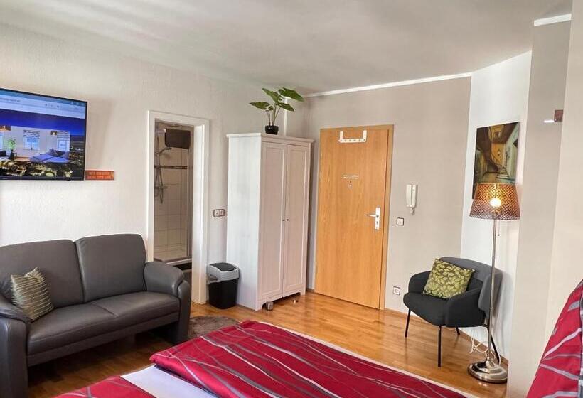 Номер Стандарт, Pension Leipzig Süd