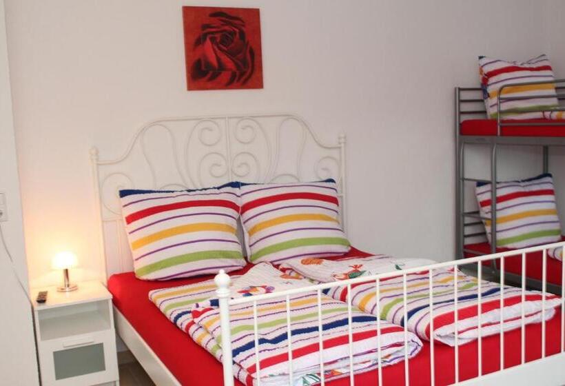 Семейный Номер, Pension Mimosa