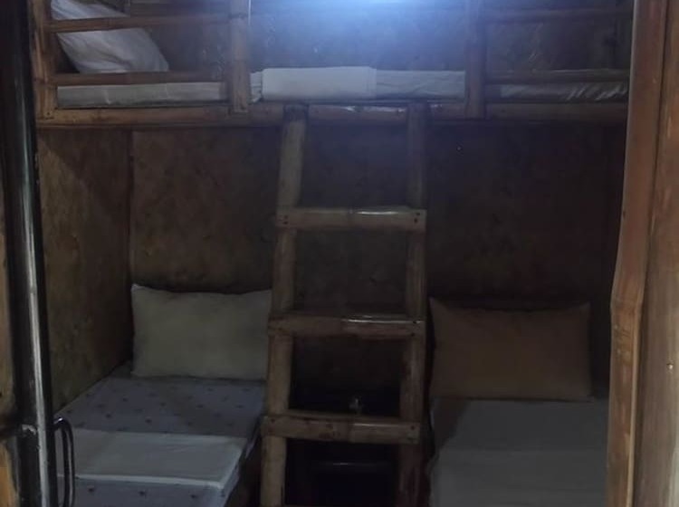 패밀리 룸, Bahay Kawayan Backpackers Inn