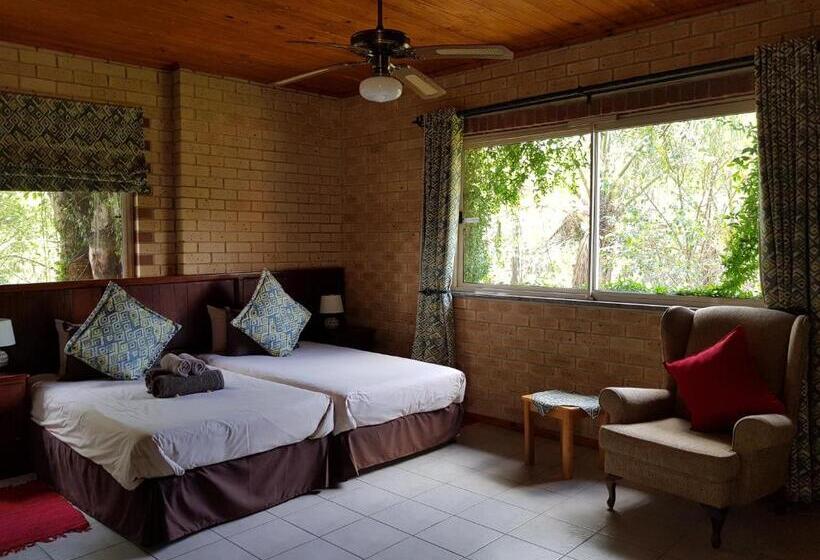 Номер Deluxe, Crocodile Lodge Cc