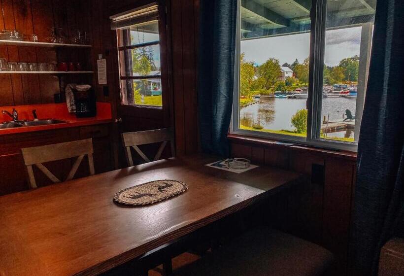 Дом 2 Спальни, Rangeley Town & Lake