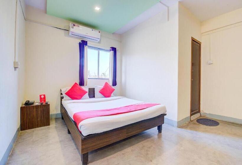 اتاق کلاسیک سه تخته, Oyo 9910 Sambram Inn