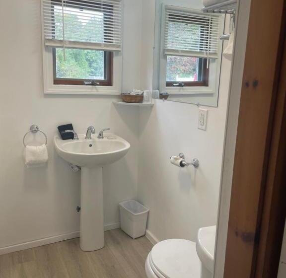 Номер Superior Кровать Кинг, Kennebunkport Motor Lodge